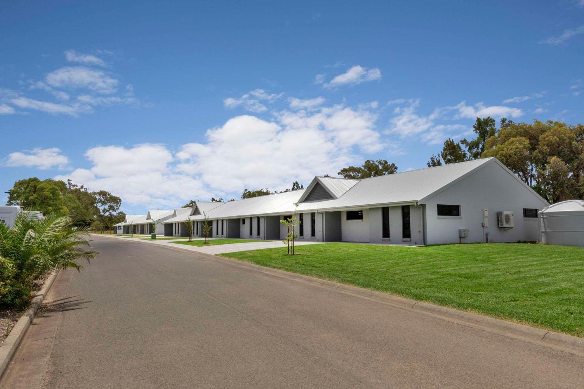 Ch Boutique Hotel & Apartments, Ascend Hotel Collection Tamworth Exterior photo